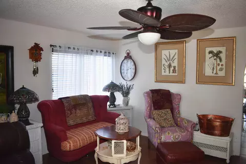 43000 Guyman Ave, Lancaster, CA 93536 photo 4