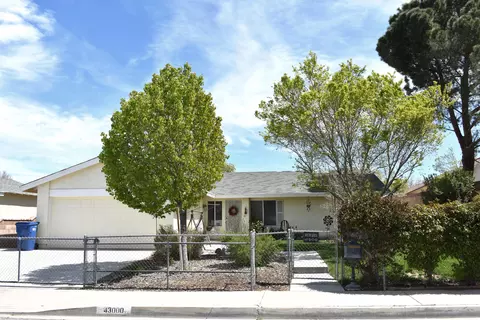43000 Guyman Ave, Lancaster, CA 93536 photo 1