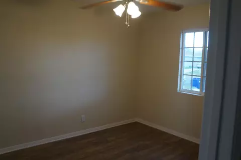 38532 36th St E, Palmdale, CA 93550 photo 19