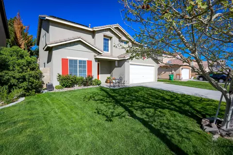 45719 Caledonia Ct, Lancaster, CA 93534 photo 4