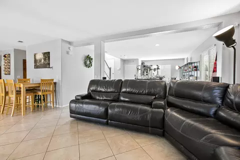 45719 Caledonia Ct, Lancaster, CA 93534 photo 8