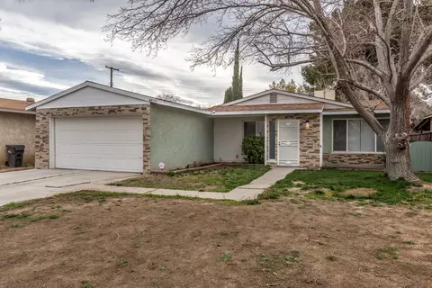 44101 Date Ave, Lancaster, CA 93534 photo 2