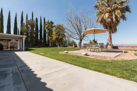 6041 Devonshire Dr, Palmdale, CA 93551 photo 32