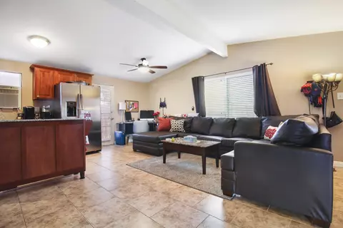 44707 21st St W, Lancaster, CA 93536 photo 5