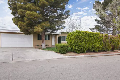 44707 21st St W, Lancaster, CA 93536 photo 3