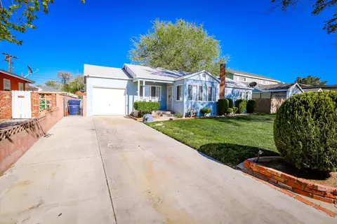 44940 Kingtree Ave, Lancaster, CA 93534 photo 5