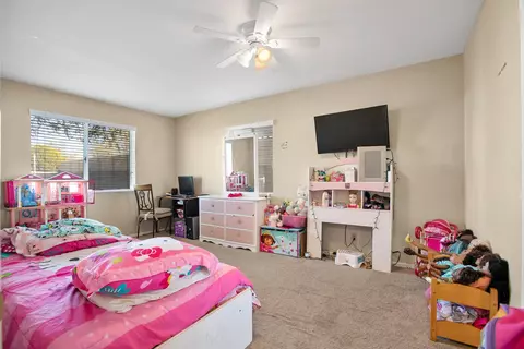 44940 Kingtree Ave, Lancaster, CA 93534 photo 18