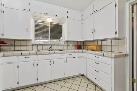 44940 Kingtree Ave, Lancaster, CA 93534 photo 15