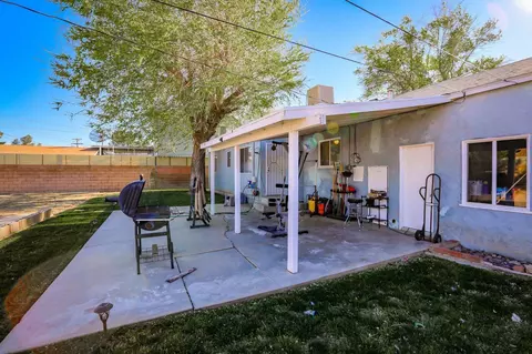 44940 Kingtree Ave, Lancaster, CA 93534 photo 28