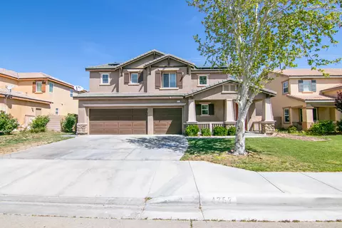 4757 Jade Ct, Lancaster, CA 93536 photo 4