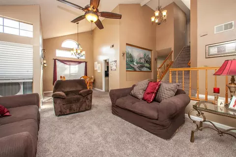 3330 Denham Dr, Palmdale, CA 93551 photo 6