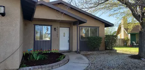 44665 Gillan Ave, Lancaster, CA 93535 photo 1