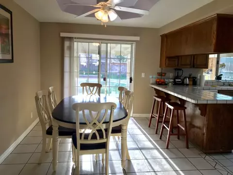 37237 55th Street St E, Palmdale, CA 93552 photo 2