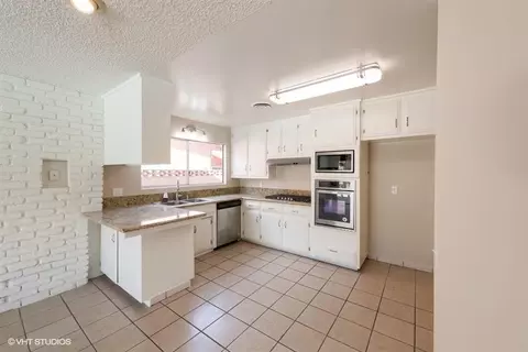 38465 2nd St E, Palmdale, CA 93550 photo 4