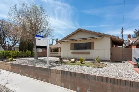 38465 2nd St E, Palmdale, CA 93550 photo 1