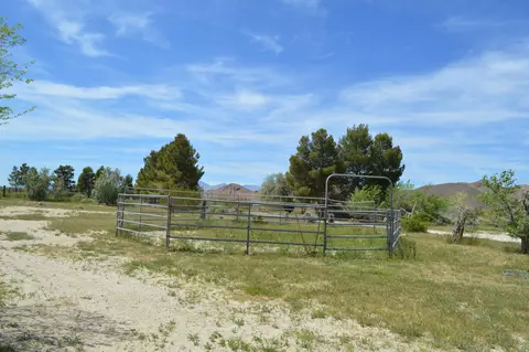 2528 Backus Rd, Mojave, CA 93501 photo 52