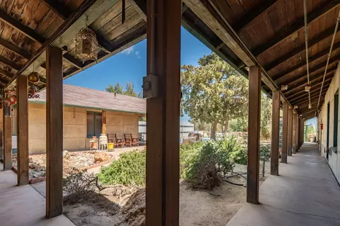 2528 Backus Rd, Mojave, CA 93501 photo 5
