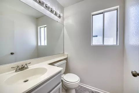 5224 Karling Pl, Palmdale, CA 93552 photo 15