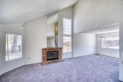 5224 Karling Pl, Palmdale, CA 93552 photo 2