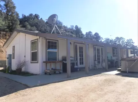 9640 Pine Grove Dr, Tehachapi, CA 93561 photo 17