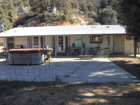 9640 Pine Grove Dr, Tehachapi, CA 93561 photo 19