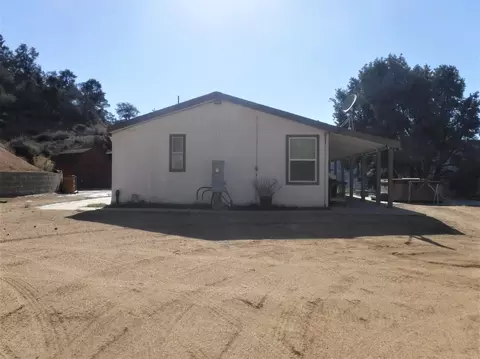 9640 Pine Grove Dr, Tehachapi, CA 93561 photo 3