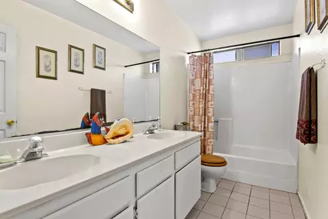 37757 Westview Dr, Palmdale, CA 93550 photo 15