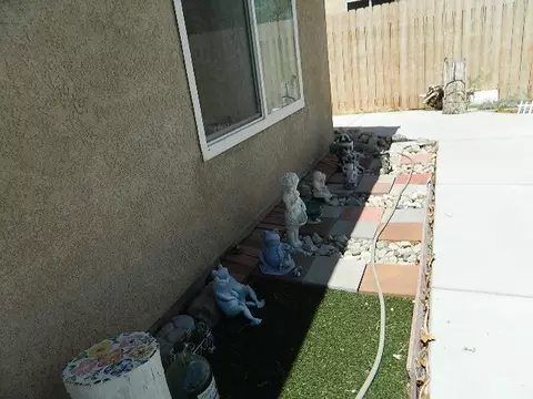 37738 Rockie Ln, Palmdale, CA 93552 photo 9