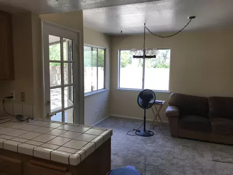 42833 Fenner Ave, Lancaster, CA 93536 photo 9