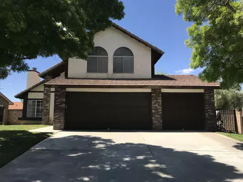 42833 Fenner Ave, Lancaster, CA 93536 photo 1