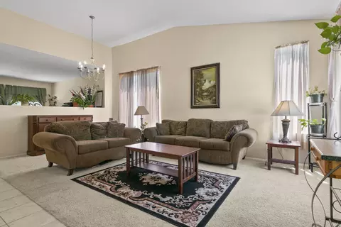 38718 37th St E, Palmdale, CA 93550 photo 3