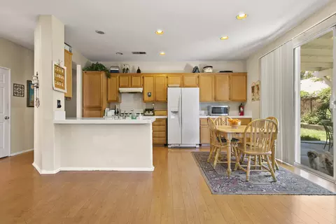 38718 37th St E, Palmdale, CA 93550 photo 5