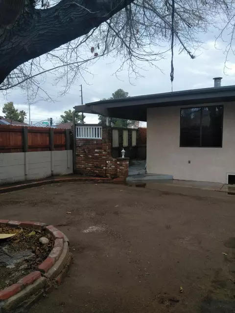 37929 11th St E, Palmdale, CA 93550 photo 6