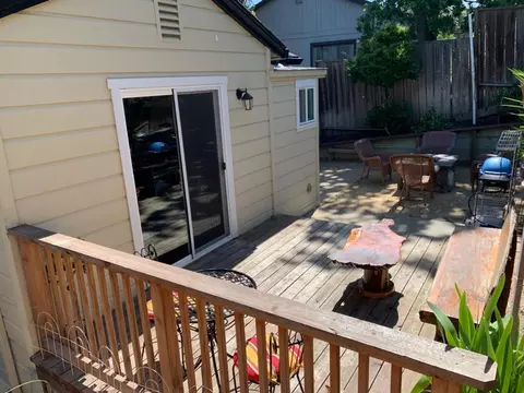 2328 Martinez Ave, Martinez, CA 94553 photo 4