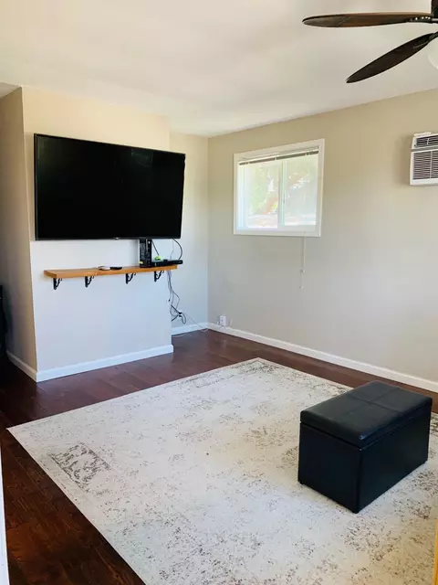 2328 Martinez Ave, Martinez, CA 94553 photo 16