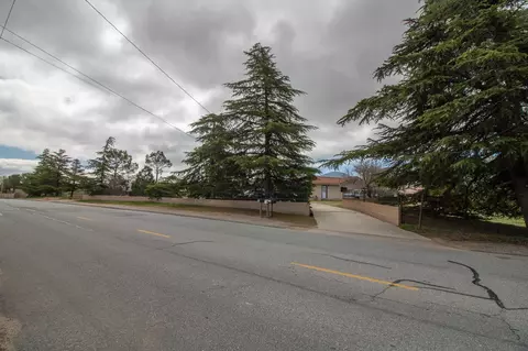 18724 Cherry Ln, Tehachapi, CA 93561 photo 50