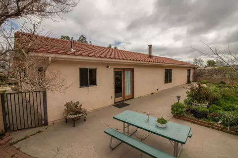 18724 Cherry Ln, Tehachapi, CA 93561 photo 28