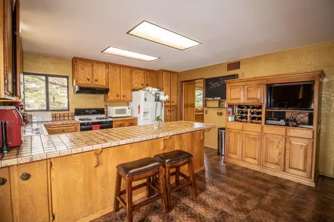 18724 Cherry Ln, Tehachapi, CA 93561 photo 13