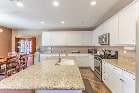 3409 Leopard Ct, Rosamond, CA 93560 photo 17
