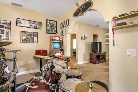 28260 Breaburn Dr, Tehachapi, CA 93561 photo 15