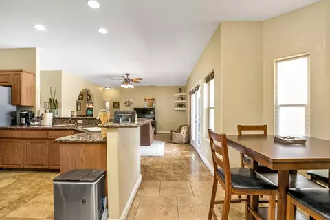 28260 Breaburn Dr, Tehachapi, CA 93561 photo 20