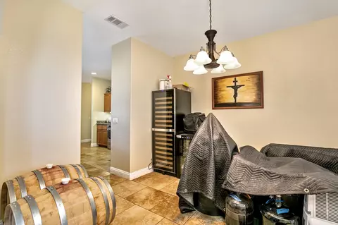 28260 Breaburn Dr, Tehachapi, CA 93561 photo 13