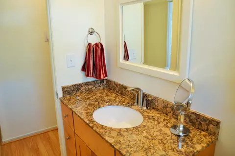 7119 Tunney Ave, Reseda, CA 91335 photo 30