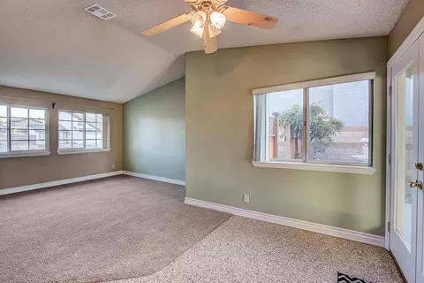 2107 Forry St, Lancaster, CA 93536 photo 18