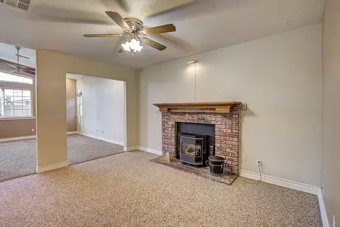 2107 Forry St, Lancaster, CA 93536 photo 11