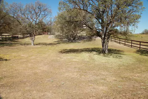 22810 Jerry Dr, Tehachapi, CA 93561 photo 33