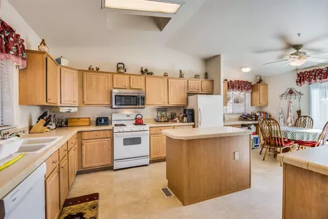4426 Shannon View Rd, Acton, CA 93510 photo 6