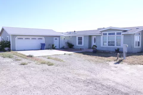47089 70th St W, Lancaster, CA 93536 photo 1