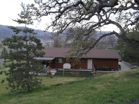 29421 Lower Valley Rd N, Tehachapi, CA 93561 photo 3