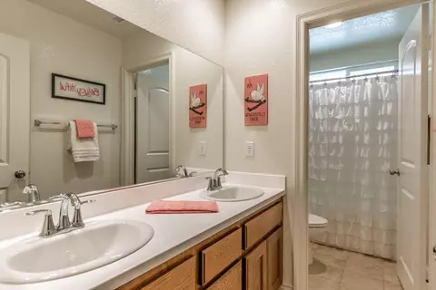 5740 Forry Ct, Lancaster, CA 93536 photo 15